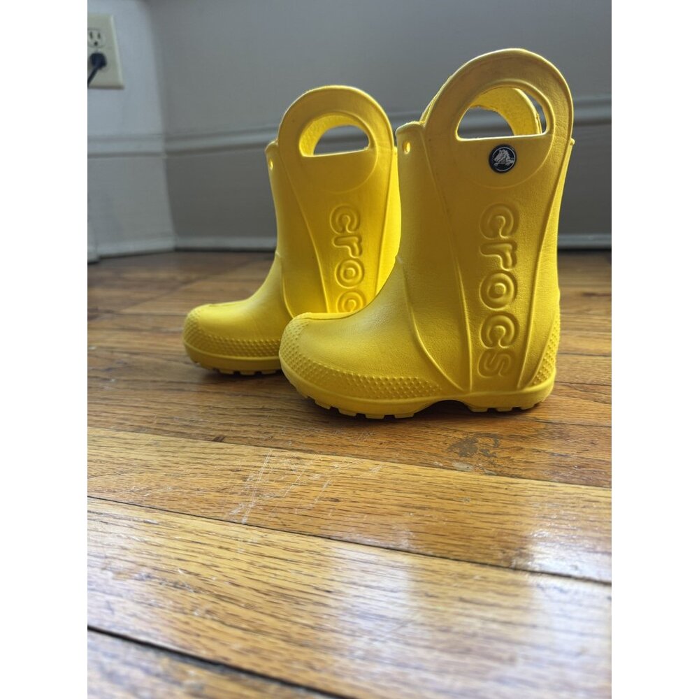 Crocs Handle It Rain Boots Kids Size C7 Yellow Waterproof Pull On 12803 Unisex - Picture 4 of 6